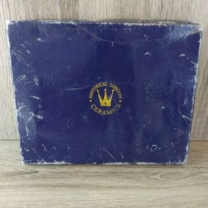 Historical London White/Gold Ceramic Tray